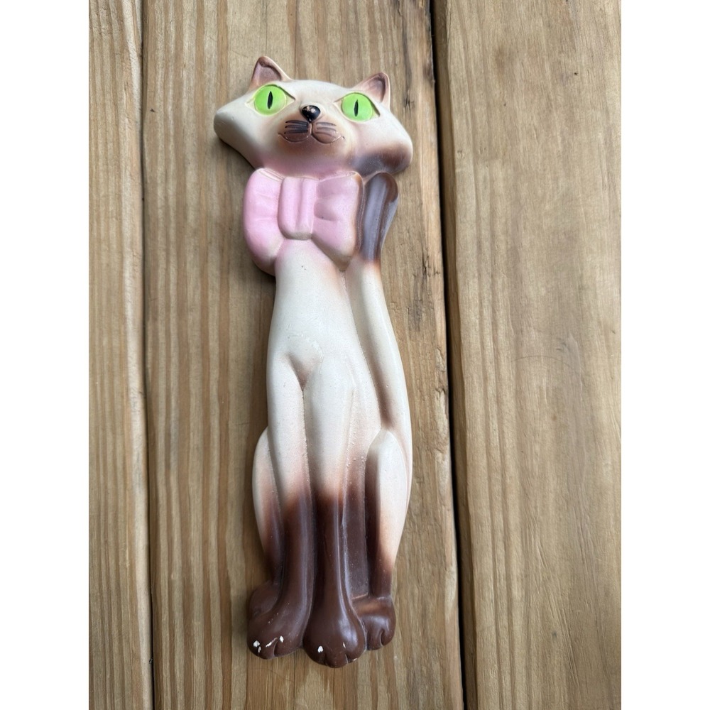Vtg 1976 Miller Studio Chalkware Cat Kitten Siamese Bow Wall Plaque MCM Retro